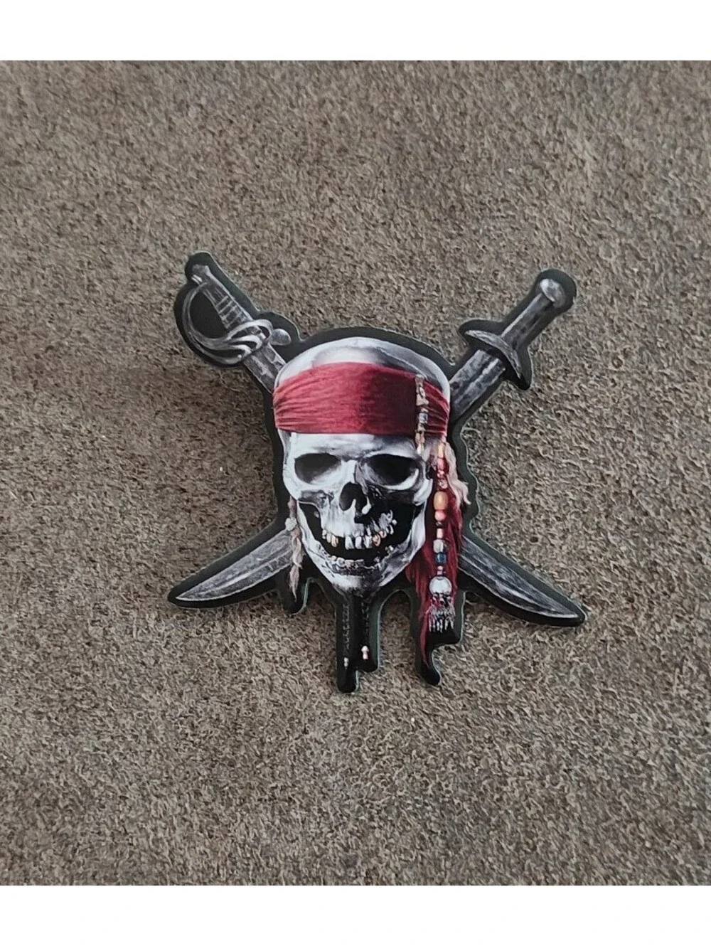 Disney Pirates of Caribbean On Stranger Tides Movie Premier Theater Promo Pin.